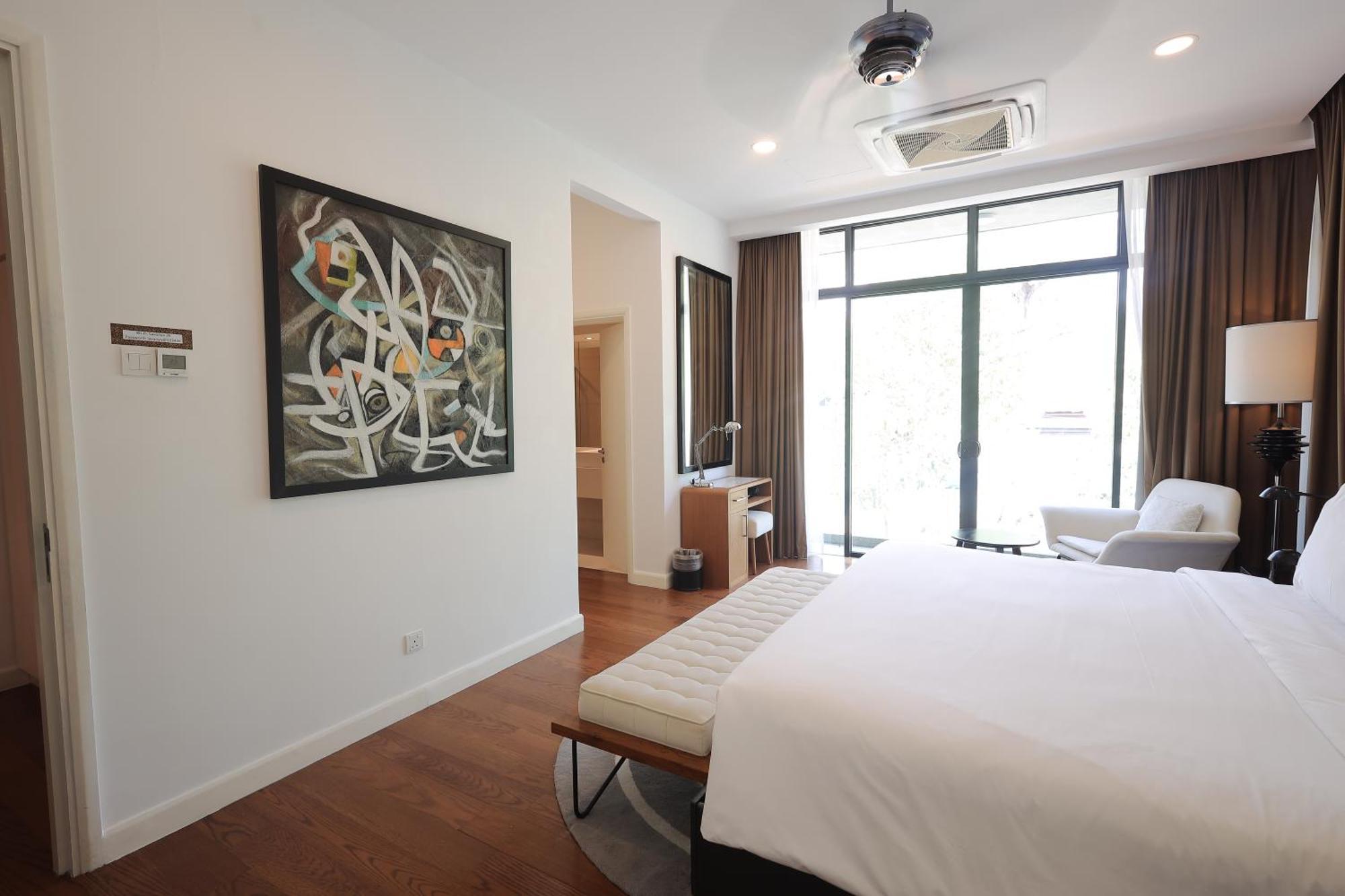 The Riyaz Lavanya Langkawi Pantai Cenang  Exterior foto A bedroom at the hotel